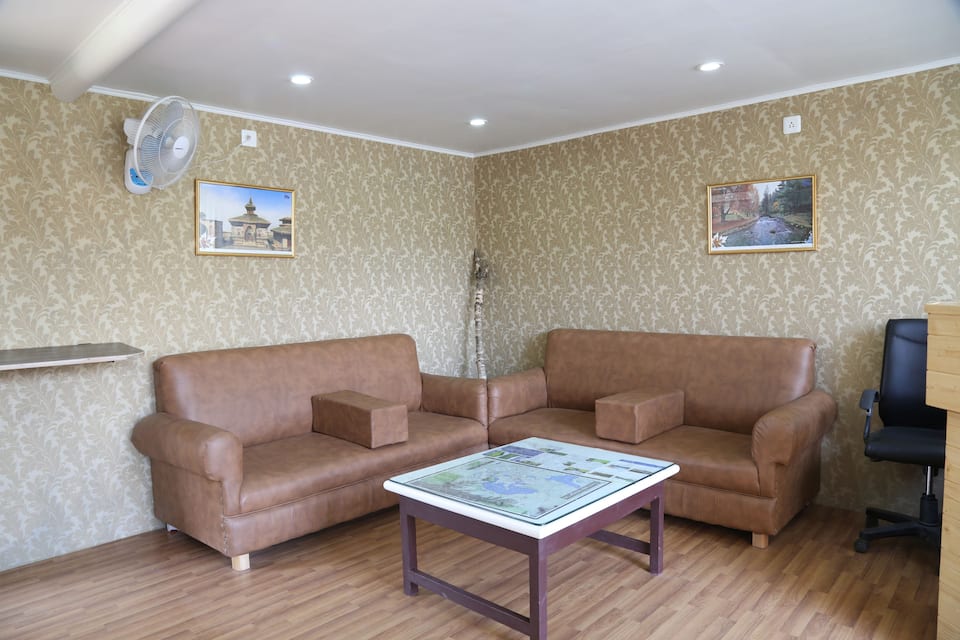 Sitting Area